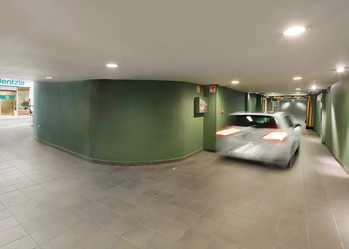 H Regas Adults OnlyHostal